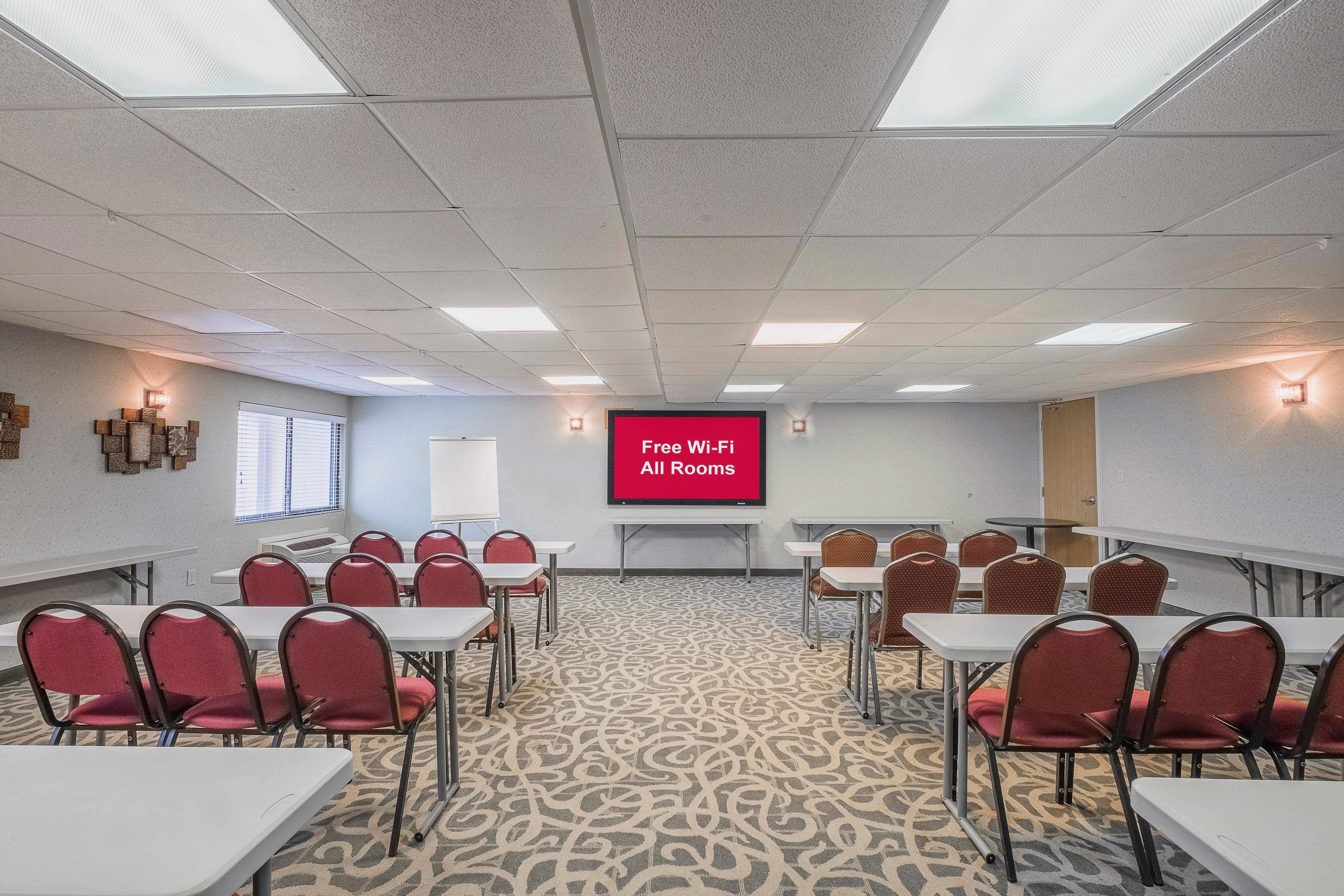Red Roof Inn & Suites Mt Holly - Mcguire Afb Westampton Exterior foto
