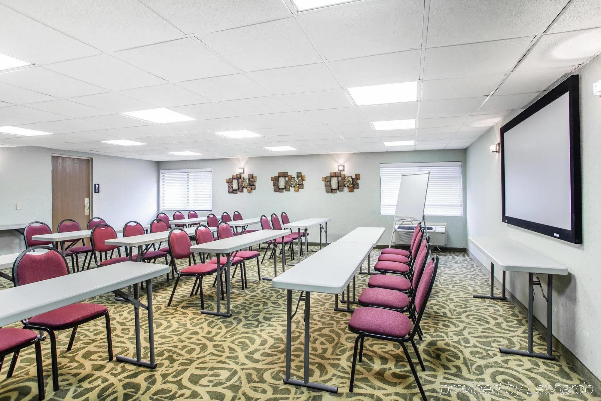 Red Roof Inn & Suites Mt Holly - Mcguire Afb Westampton Exterior foto